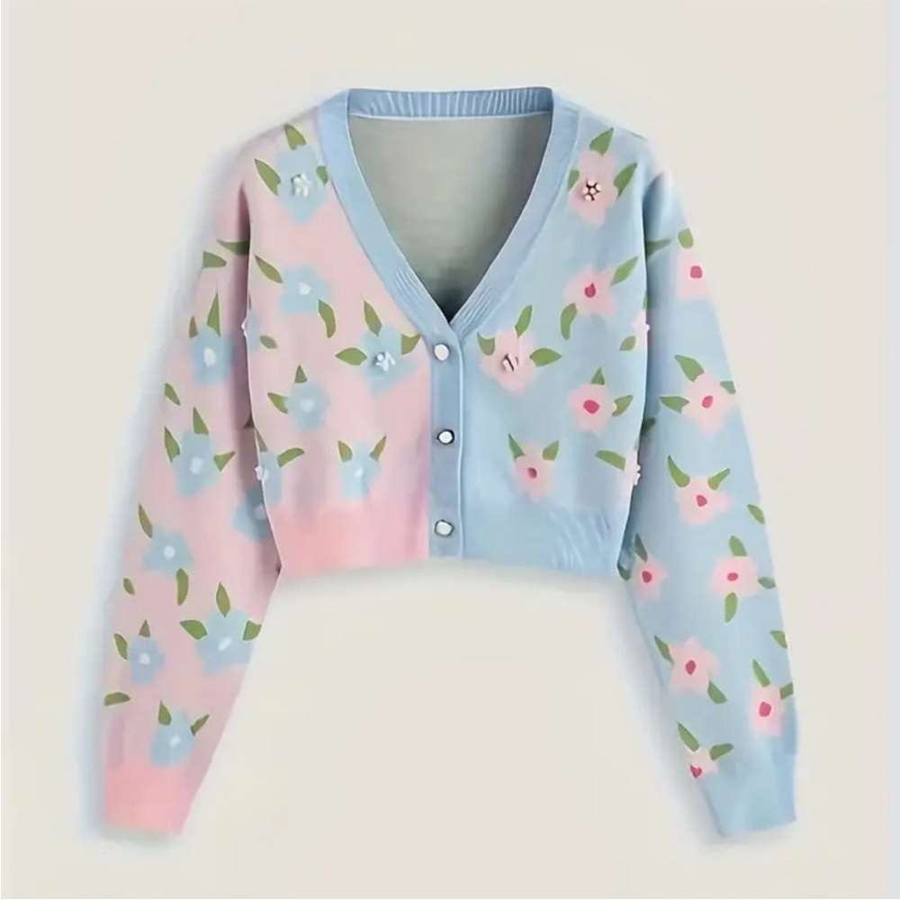 Pastel Two-Tone Floral Cropped Cardigan Sweater